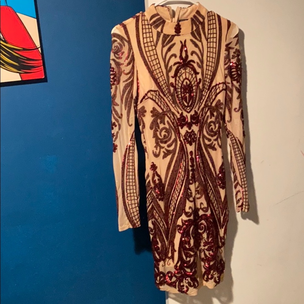 Women’s dress